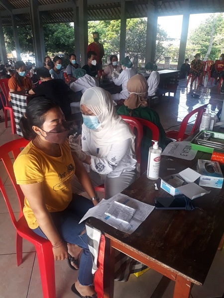 Kegiatan Vaksinasi ke-2 di Desa Panjer 